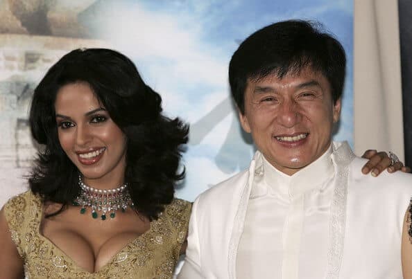 hollywood celebrities who are bollywood fans