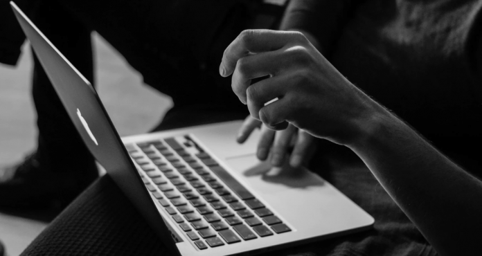 Screenshot_2019-04-15 Work on notebook HD photo by Sergey Zolkin ( szolkin) on Unsplash