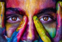 Here’s How to Learn and Monetize Your Art Skills to Become a Professional Artist