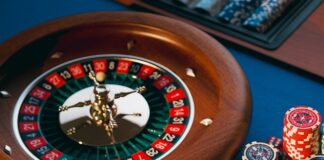 Tips to Save Yourself from Losing Money while Playing at an Online Casino