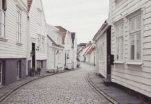 Tips that Landlords Must Know about Property Management