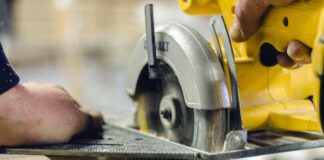 How to Select Circular Saw Guide Rail for Woodwork?