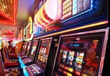 How to Play Big Web Slots for Fun and Profit black and red arcade machine