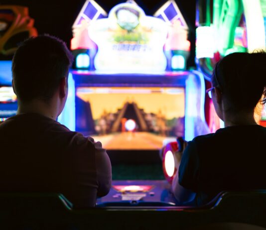 Some Critical Reasons To Play Online Slot Games From Home