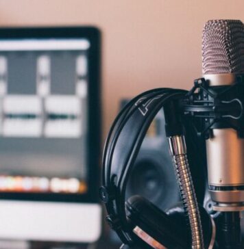 Increasing Business Trend on Podcasting for Internal Communications black and silver headphones on black and silver microphone