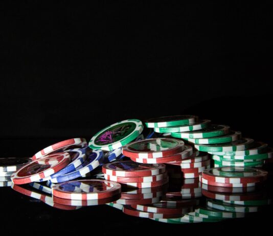 Favorite Slots in Smartphone: Pin-Up Apk Download in India