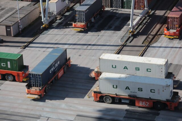 Photo by Bernd Dittrich containers vans