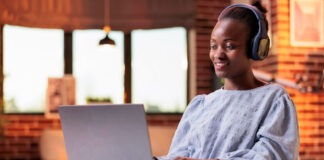 5 Tips for Writing a Successful College Application Essay