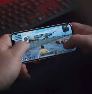 How PUBG Is Making a Poetic Comeback person holding black samsung android smartphone