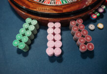 Exploring Crucial Factors to Consider When Choosing an Online Casino