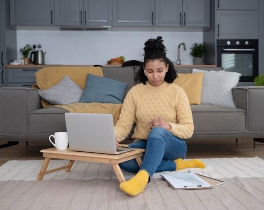 5 Simple Strategies to Balance Home Chores and Remote Work