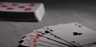 Strategize, Dominate, Win: The Skill-Based Gaming in Casinos Playing Cards Deck