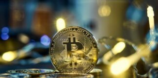 Bitcoin in the Casino: The Perks of Cryptocurrency Gambling silver and gold round coin